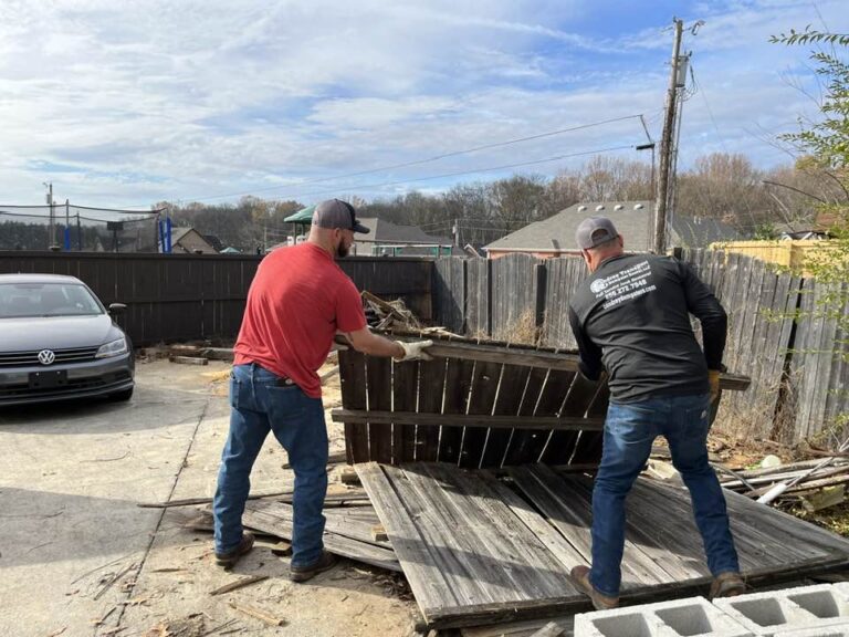 Trash Pickup - Waste Management - Debris Removal - Yard Waste Removal - Junk Removal - Construction Debris Removal in Muscle Shoals Alabama