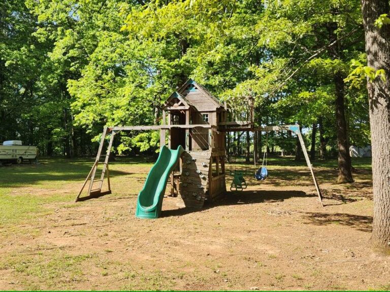 Swing Set and Play Equipment Removal Service in Alabama and Tennessee